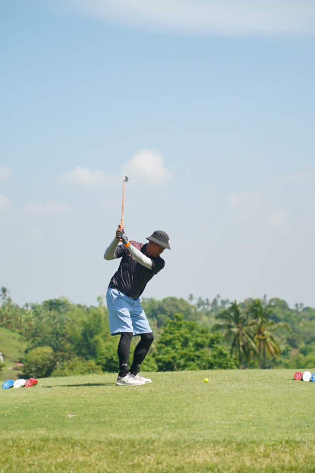 top best golf courses in philippines