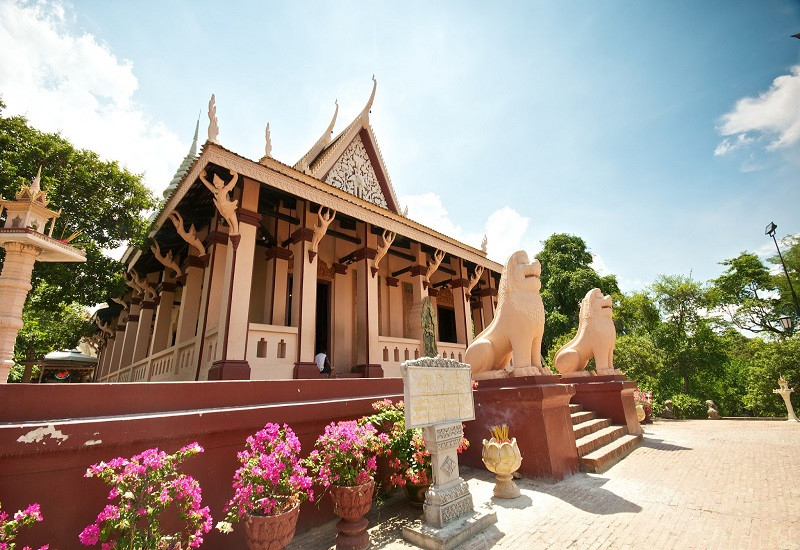 top best places to visit in phnom penh