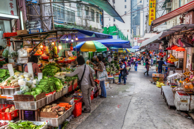 top best street markets to visit in hong kong