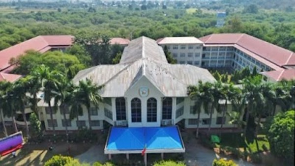 top best universities in myanmar