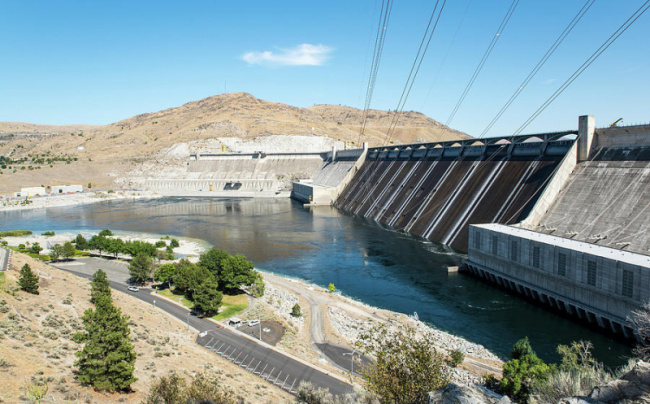 top biggest hydroelectric plants in america