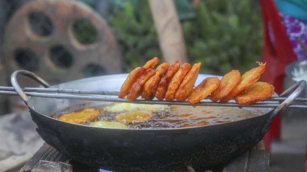 top biggest mistakes everyone makes when frying food