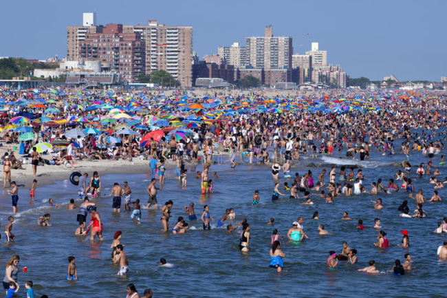 top gross things you’ll experience in new york as summer arrives