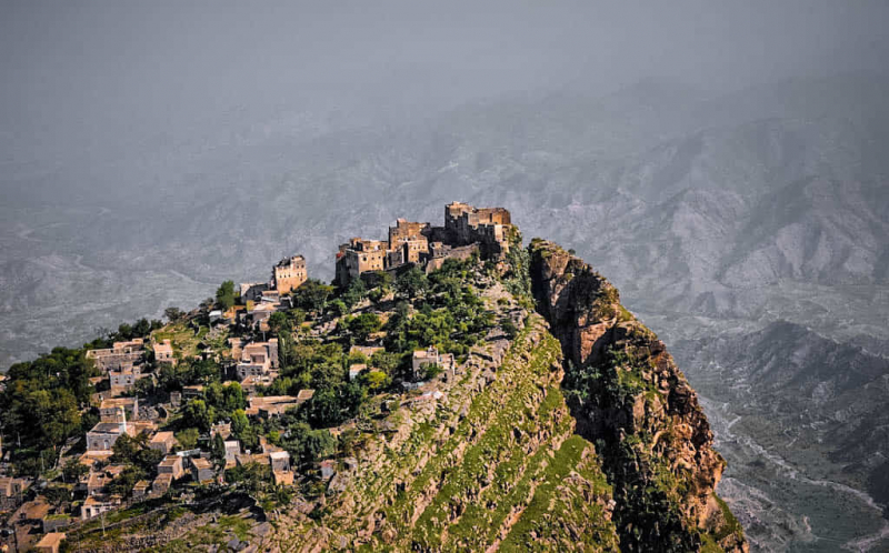 top highest mountains in yemen