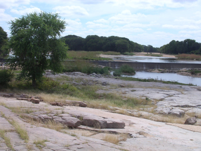 top longest rivers in zimbabwe