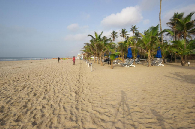 top most beautiful beaches in ghana