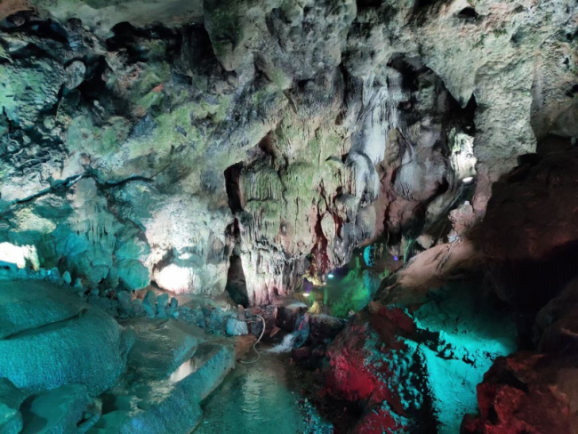 top most beautiful caves in china