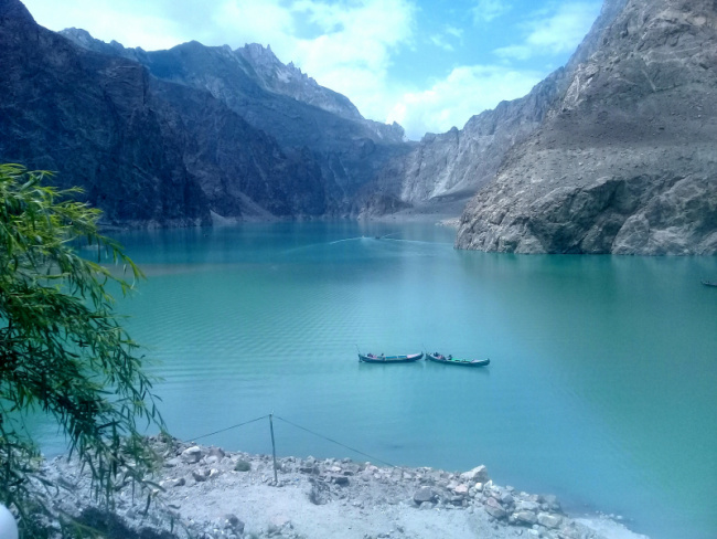 top most beautiful lakes in pakistan