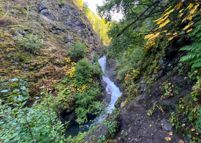 top most beautiful waterfalls in alaska