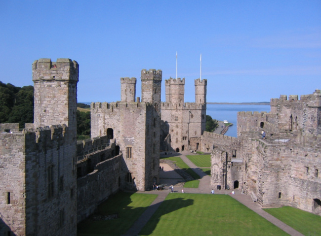 top most interesting attractions in wales