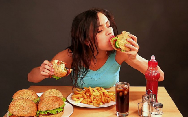 top types of eating disorders and their symptoms